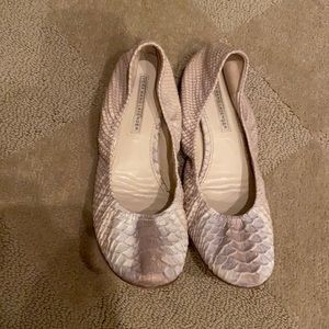 Vera Wang Alligator Skin flats